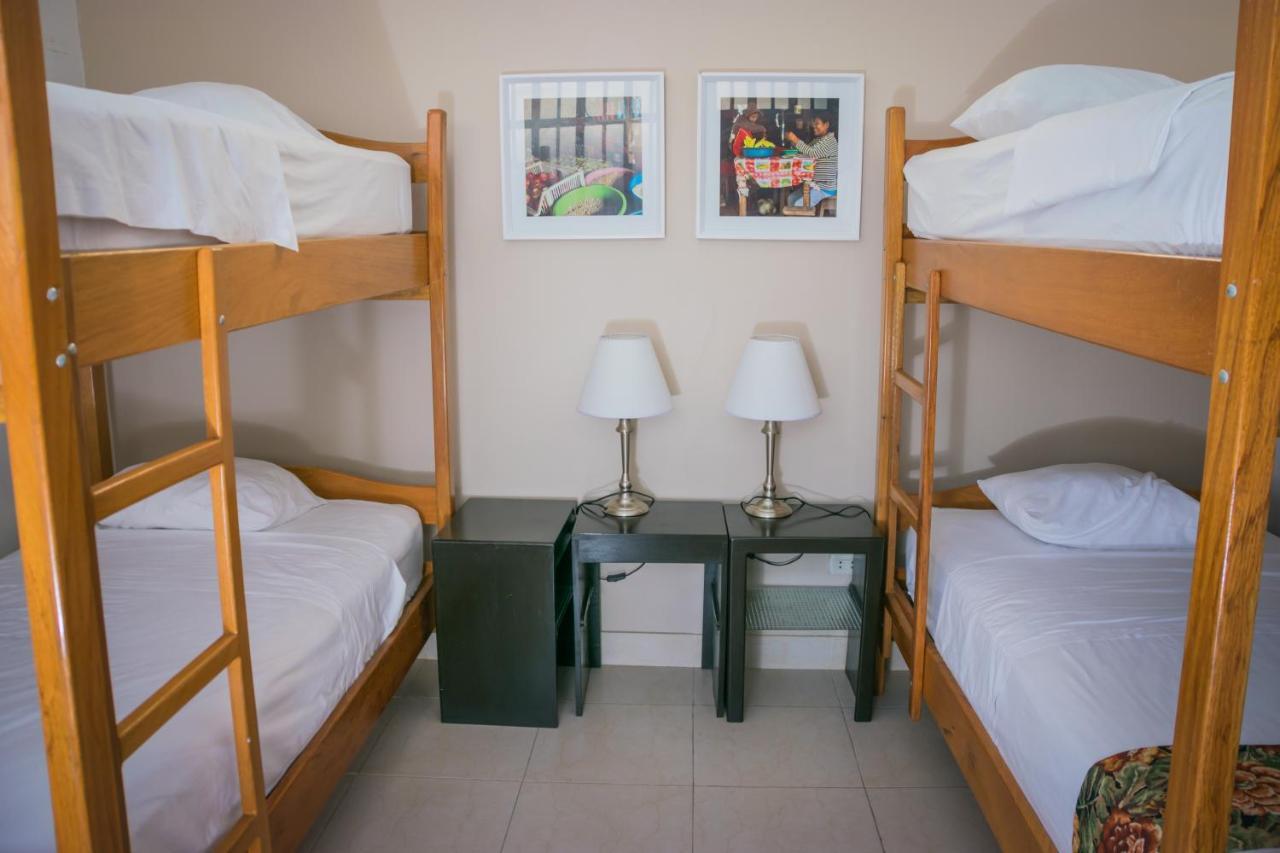 Hostal "Centrika" Тарапото Екстериор снимка