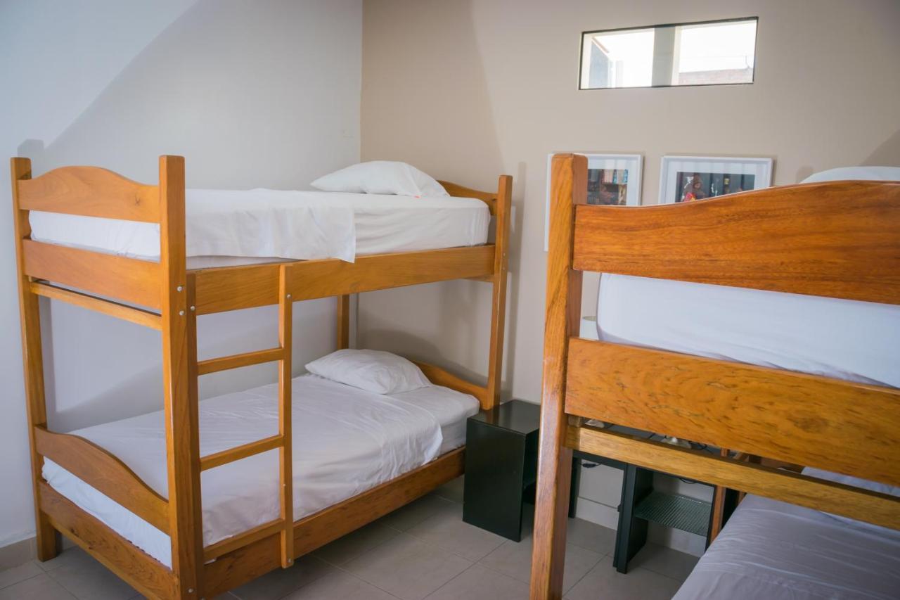 Hostal "Centrika" Тарапото Екстериор снимка