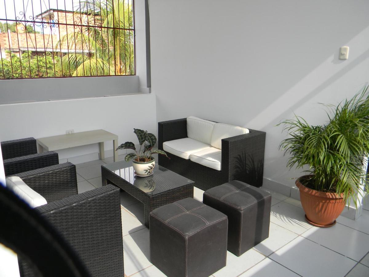 Hostal "Centrika" Тарапото Екстериор снимка