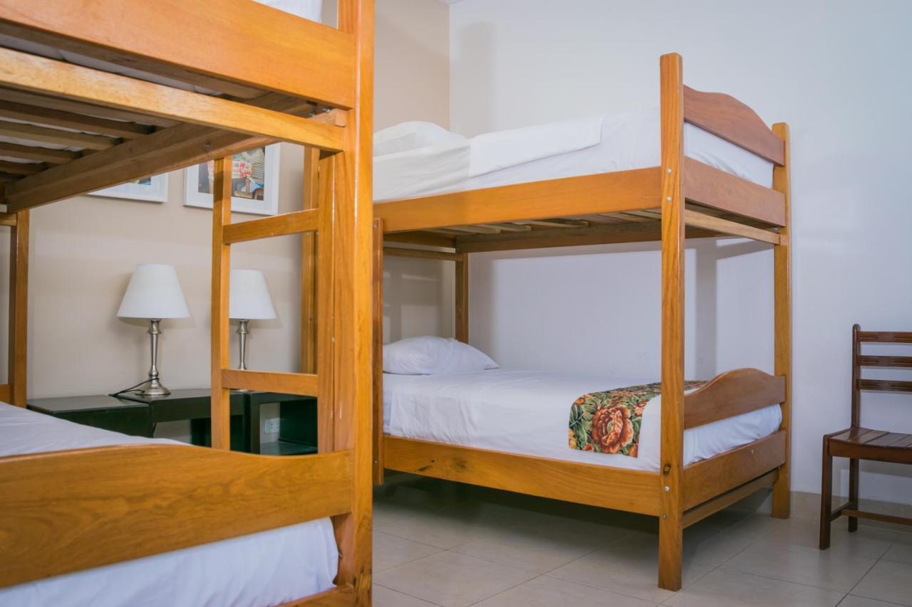 Hostal "Centrika" Тарапото Екстериор снимка