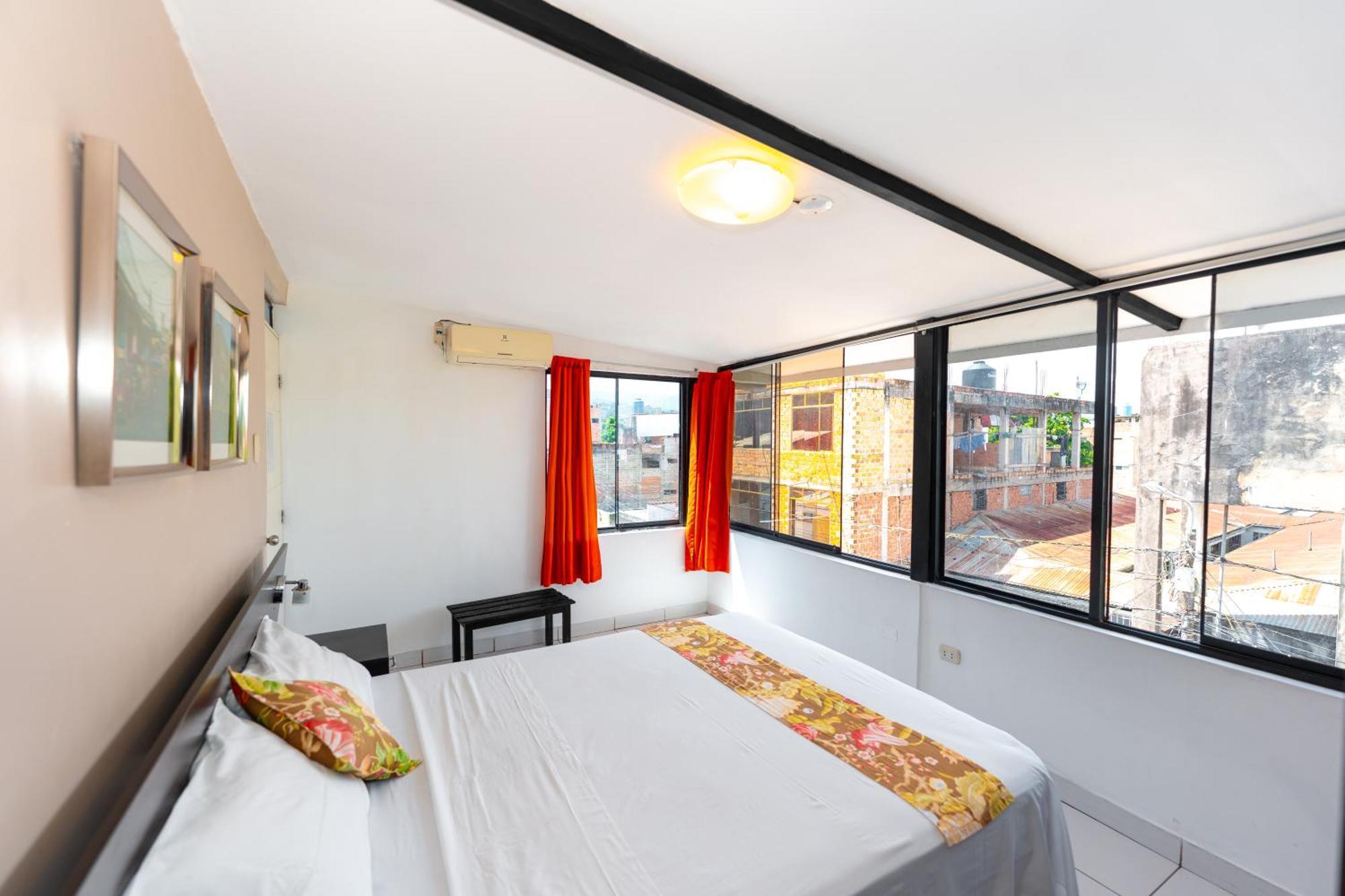 Hostal "Centrika" Тарапото Екстериор снимка